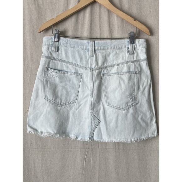 We the Free Womens Boho Beachy Bleached Frayed Hem Denim Mini Skirt Size M Indie - Picture 4 of 6